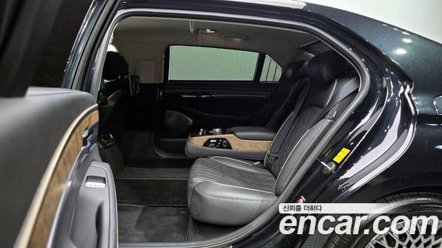 Genesis G90 лимузин Prestige, 2019 12