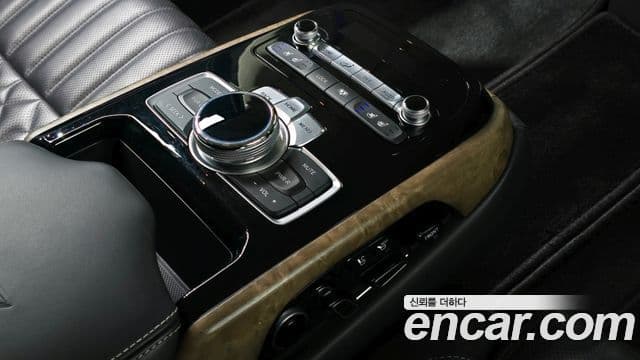 Genesis G90 лимузин Prestige, 2019 19