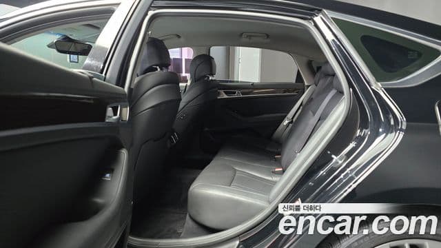 Genesis G80 Premium Luxury, 2017 12