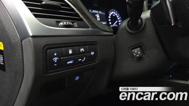 Genesis G80 Premium Luxury, 2017 16