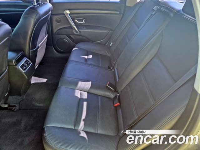 Renault Korea(Samsung) SM7 Nova LPLI 2.0 LPe для людей с инвалидностью, 2016 13