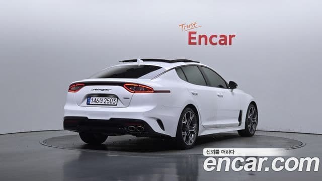 Kia 스팅어 Platinum, 2018 2