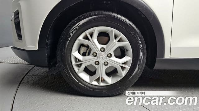 KG모빌리티(SsangYong) Berry New Tivoli V3, 2021 все фото