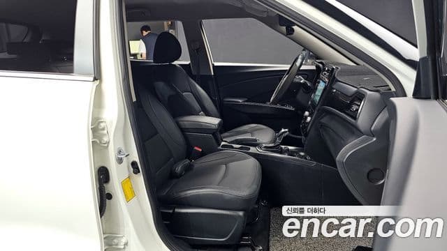 KG모빌리티(SsangYong) Berry New Tivoli V3, 2021 10