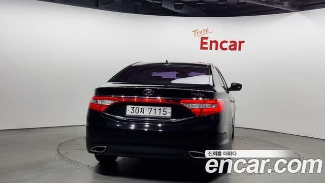 Hyundai Grandeur HG Modern, 2014 4