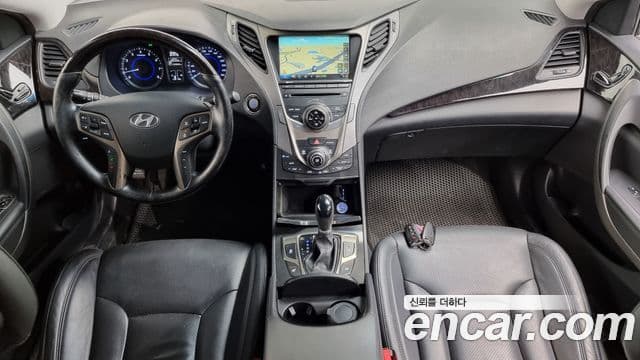 Hyundai Grandeur HG Modern, 2014 7