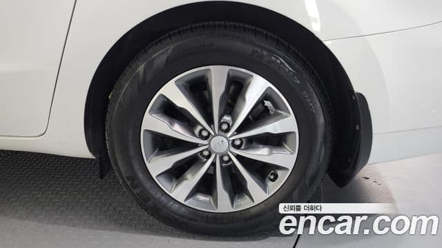 Kia All New Carnival Prestige, 2016 все фото