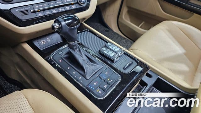 Kia All New Carnival Prestige, 2016 9