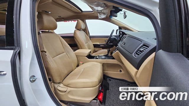 Kia All New Carnival Prestige, 2016 10