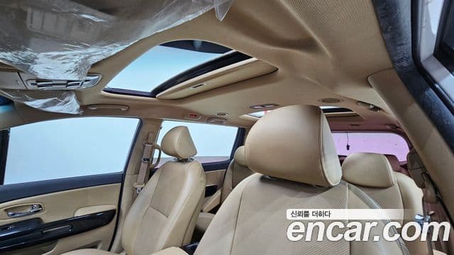 Kia All New Carnival Prestige, 2016 11