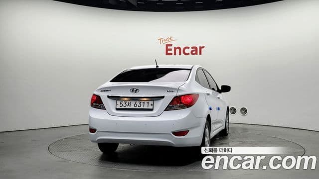 Hyundai Accent(новый кузов / новое поколение) Modern, 2014 4