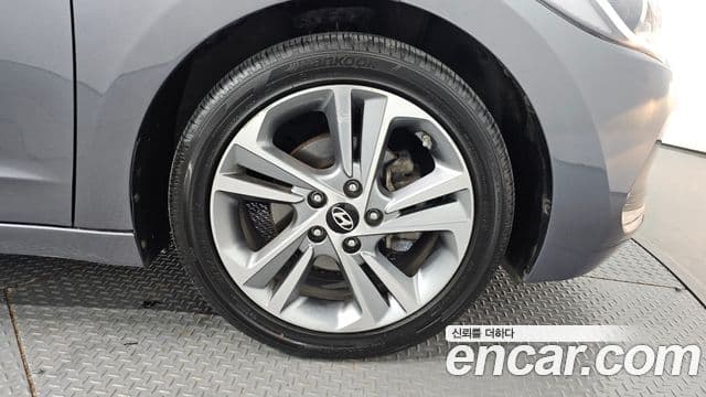 Hyundai Avante AD 1.6 GDI Value Plus, 2017 все фото