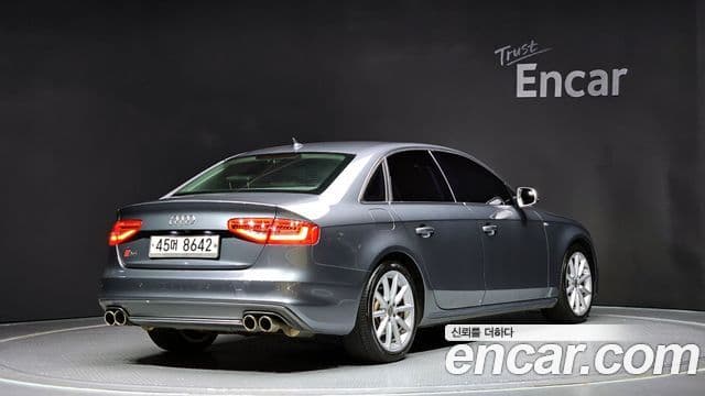 Audi New A4 B8, 2014 2