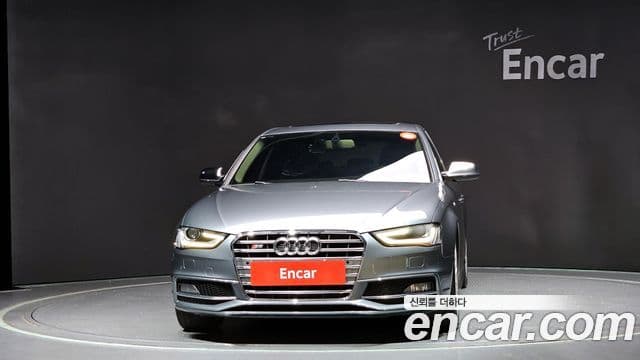 Audi New A4 B8, 2014 3