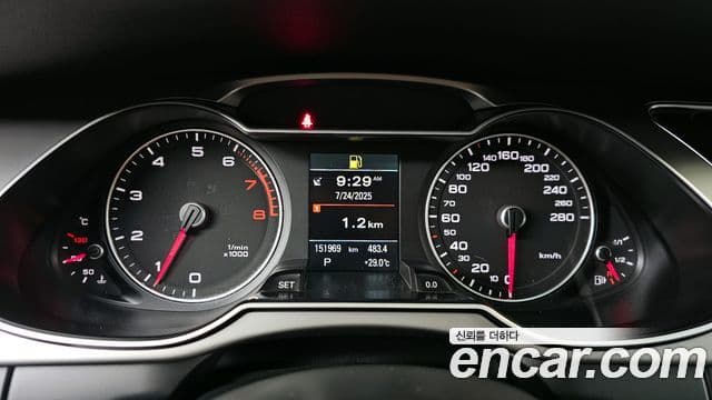 Audi New A4 B8, 2014 8