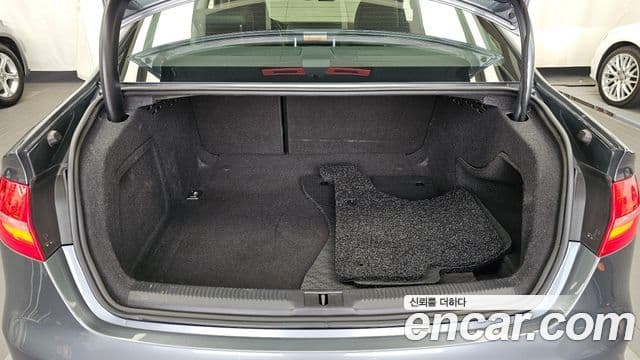 Audi New A4 B8, 2014 20