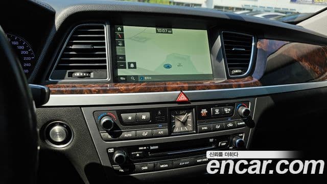 Hyundai Genesis DH Premium, 2016 17