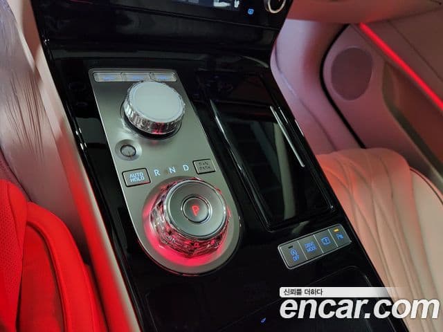 Genesis G80 (RG3) бензин 2.5 турбо AWD, 2026 9