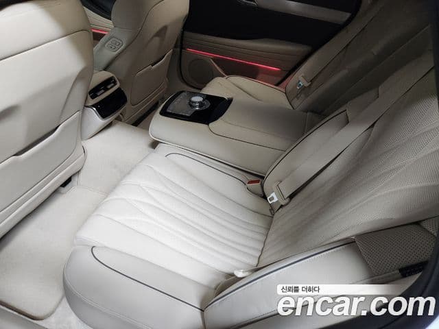 Genesis G80 (RG3) бензин 2.5 турбо AWD, 2026 11