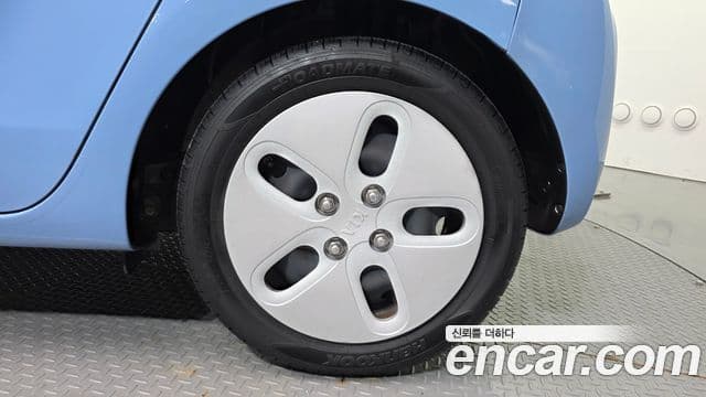 Kia The / новый New Ray Standard, 2020 все фото