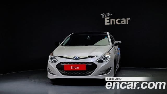 Hyundai Sonata гибрид Premium, 2014 3