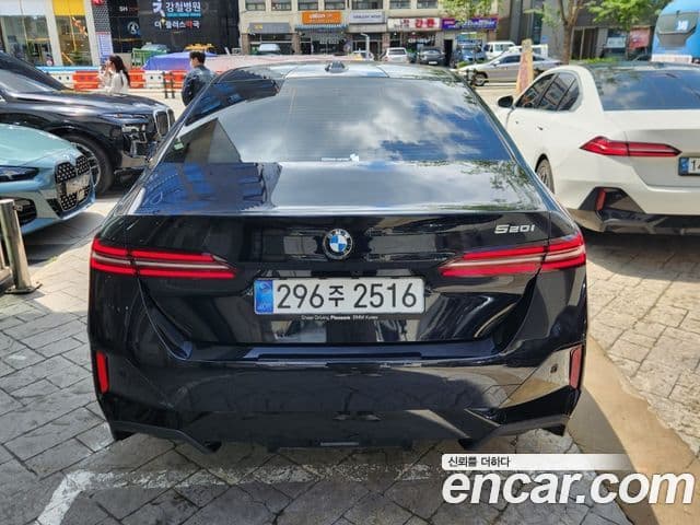 BMW 5시리즈 (G60) 520i M Sport, 2025 4