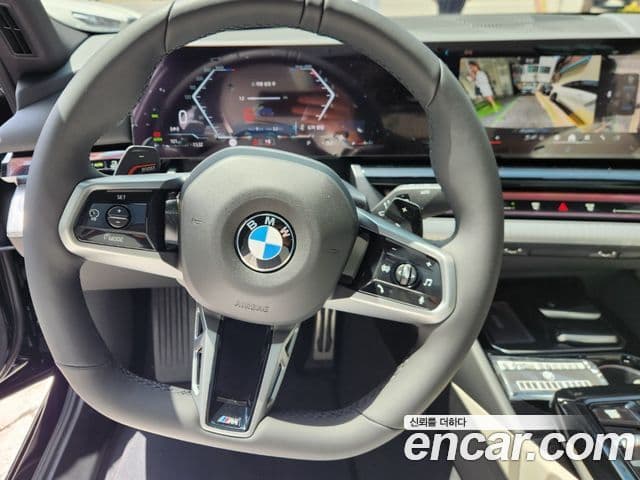 BMW 5시리즈 (G60) 520i M Sport, 2025 12