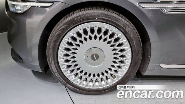 Genesis G90 Prestige, 2020 все фото