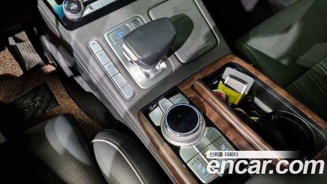 Genesis G90 Prestige, 2020 9