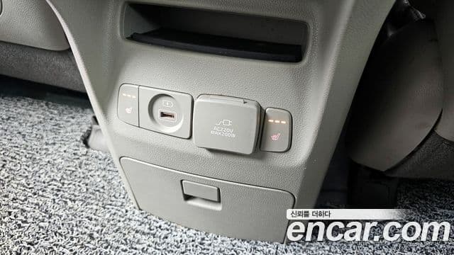 Kia All New Carnival Prestige, 2017 18