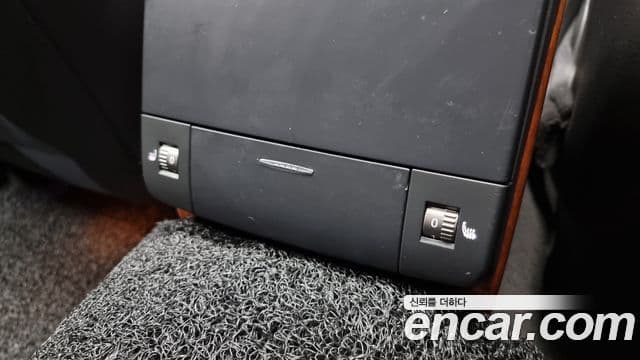 Volkswagen 페이톤 VW611, 2011 18