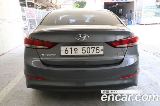 Hyundai Avante AD 1.6 GDI Value Plus, 2017 4