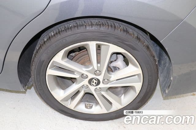 Hyundai Avante AD 1.6 GDI Value Plus, 2017 все фото