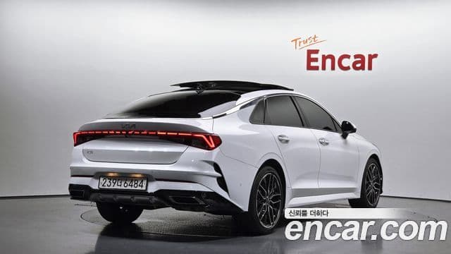 Kia K5 3세대 Signature, 2023 2