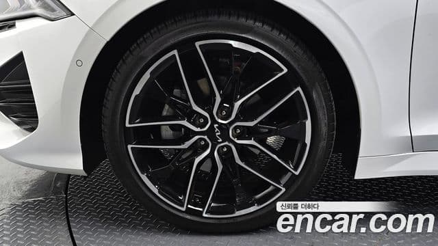 Kia K5 3세대 Signature, 2023 все фото