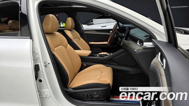 Kia K5 3세대 Signature, 2023 10