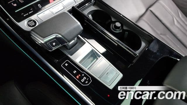 Audi A8 (D5) Premium, 2023 9