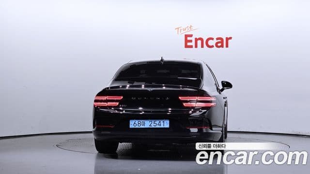Genesis electrified G80 (RG3) e-AWD, 2022 4