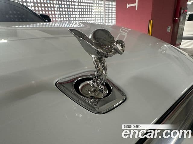 Rolls-Royce Spectre купе, 2024 все фото