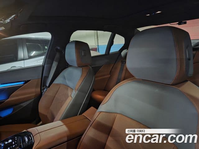 BMW 5시리즈 (G60) 530i xDrive M Sport, 2024 4