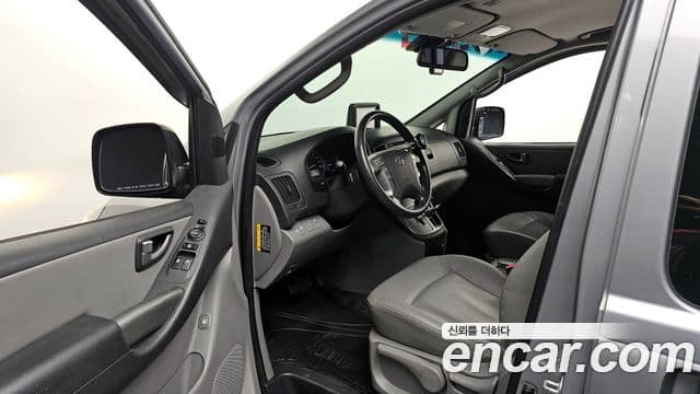 Hyundai Grand Starex Modern Special, 2017 11
