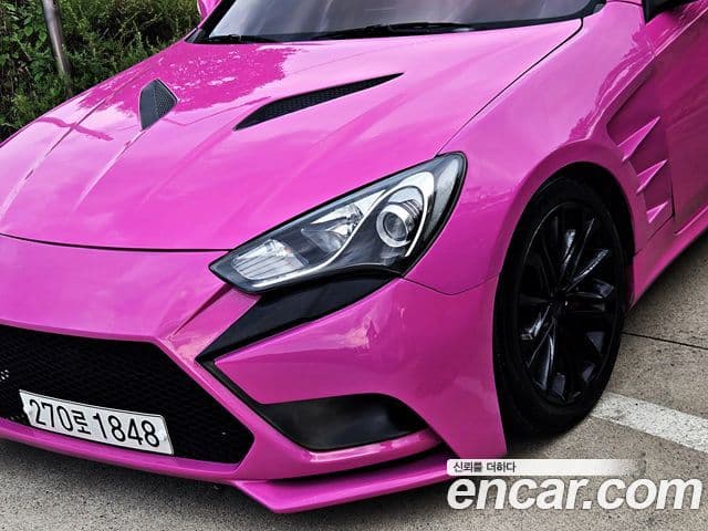 Hyundai Genesis купе GT-R, 2009 13