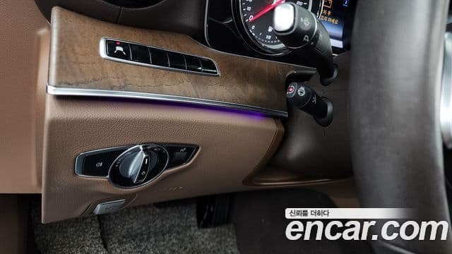 Mercedes-Benz E-класс W213 Exclusive, 2019 12