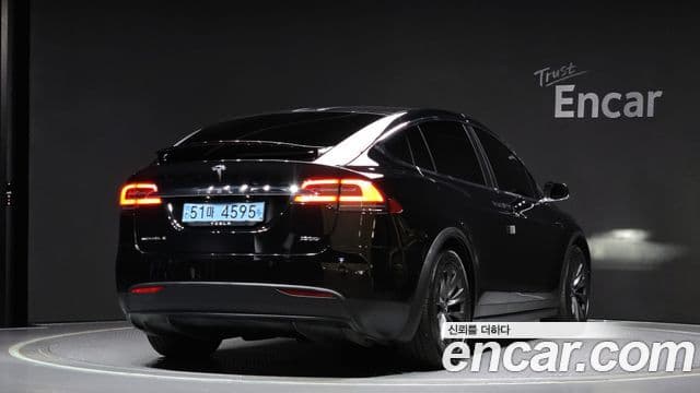 Tesla модель X, 2019 2