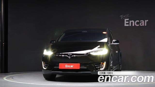 Tesla модель X, 2019 3