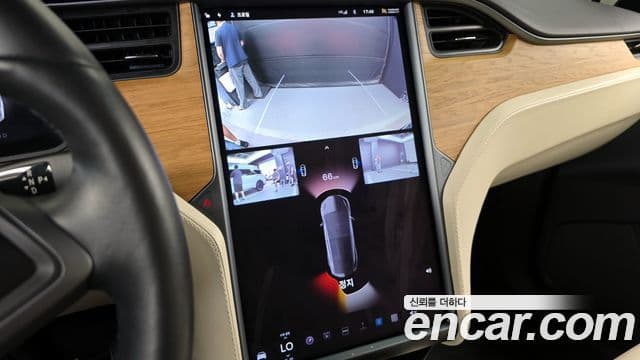 Tesla модель X, 2019 15