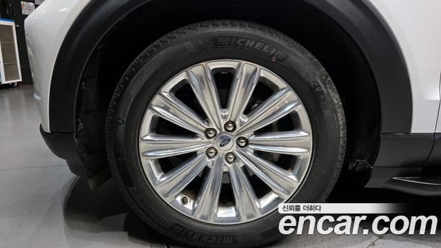 Ford Explorer 6세대 2.3 Limited 4WD, 2020 все фото