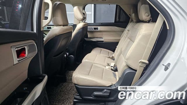 Ford Explorer 6세대 2.3 Limited 4WD, 2020 13