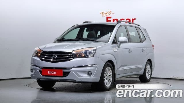 KG모빌리티(SsangYong) Korando 투리스모 4WD GT 11인승, 2014 1