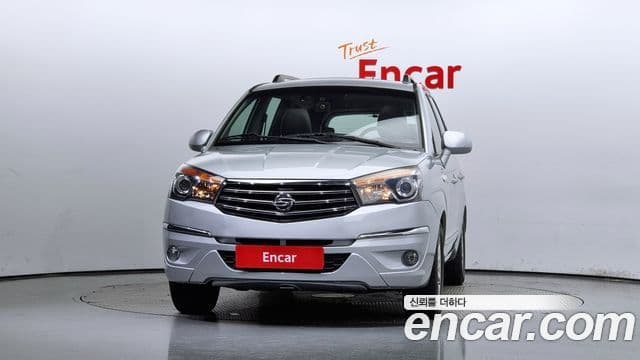 KG모빌리티(SsangYong) Korando 투리스모 4WD GT 11인승, 2014 3